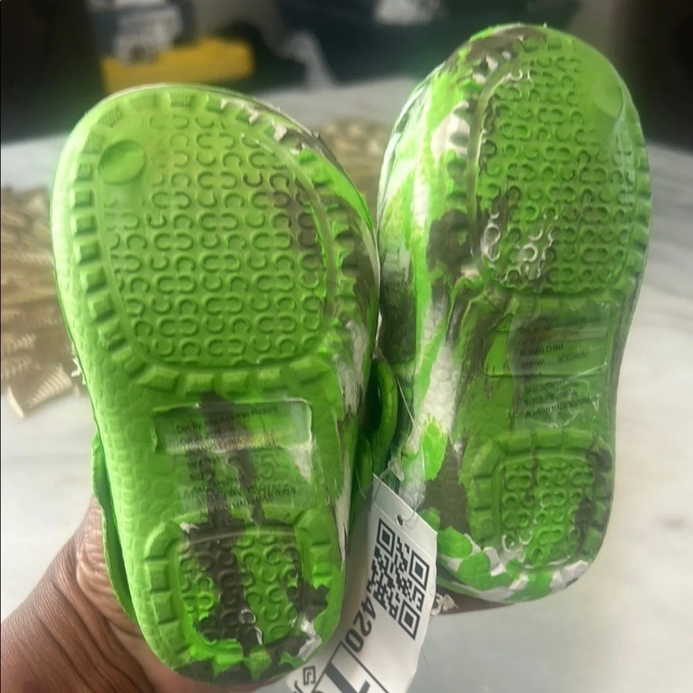 Whimsical Green and White Water Shoes with Ventilation